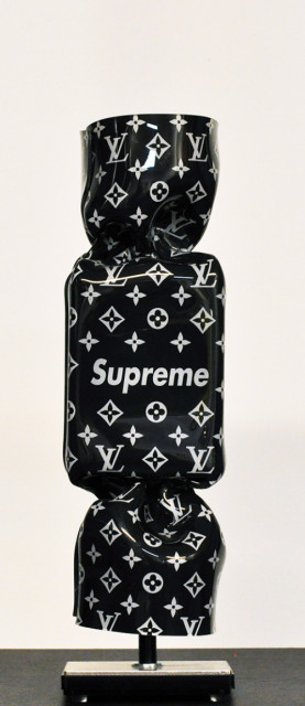Ad van Hassel + Toffee Supreme Black